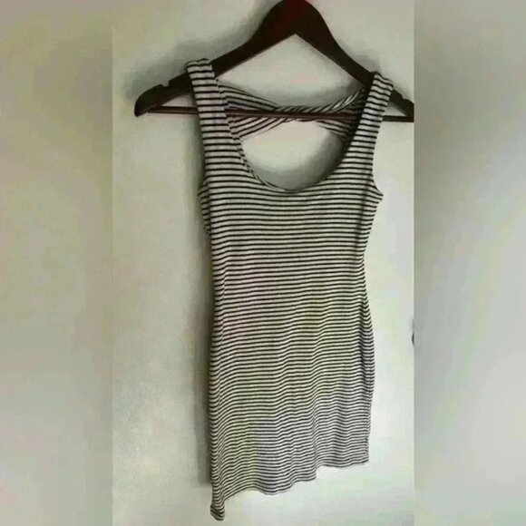dELiA*s women’s mini dress striped black and white stretchy fit size Small - Picture 1 of 11